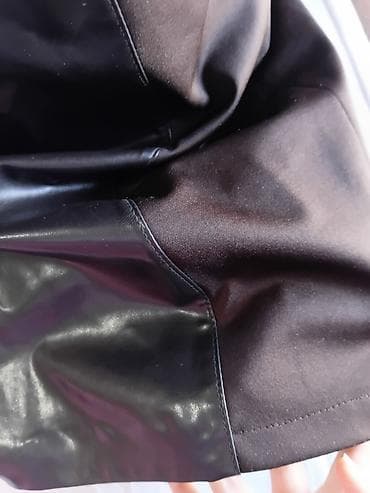 Haljine: Braon haljina bez rukava sa panelima od eko-kože - Model: uska — 6