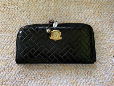 converse нови сад – слике: Women's wallet, Louis Vuitton — 1