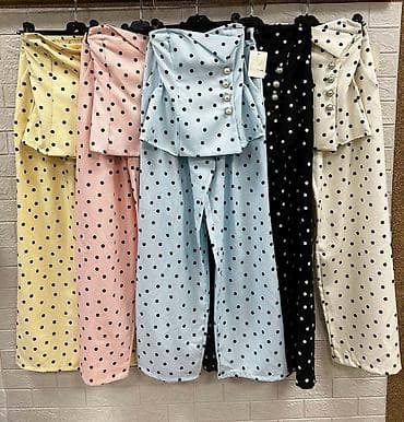 sara pantalone: Ženski komplet – top bez bretela + široke pantalone na tufne - — 3