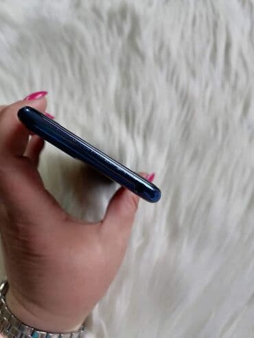 polovan huawei p30 lite: Huawei Y6, 4 GB, bоја - Svetloplava — 3