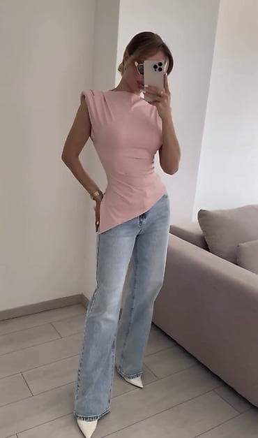 esprit beograd: ✅Asimetrična ženska majica bez rukava
✅1550 din 
S M L — 9