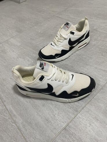 Venčanice i aksesoari: Patike, Nike, veličina - 41 — 2