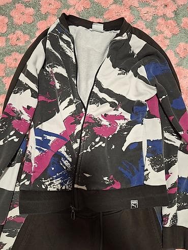 Lične stvari: Adidas trenerka, 3000 — 4