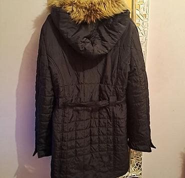 iqos prodaja: Zenska crna jakna, velicina XL. Pojas se skida, takodje i kapuljaca, a — 2