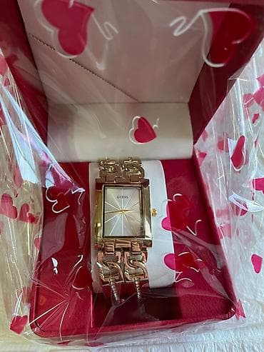 sat protiv hrkanja: 03. Sat u kutiji u poklon pakovanju
Cena:3300din — 3