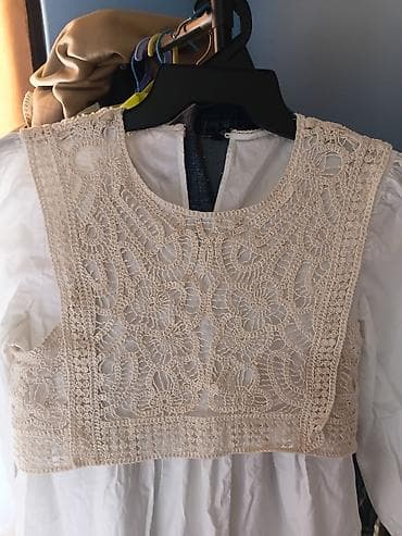 haljine svecane beograd: Bela haljina sa pamučnim čipkanim prslukom - Model: midi haljina — 10