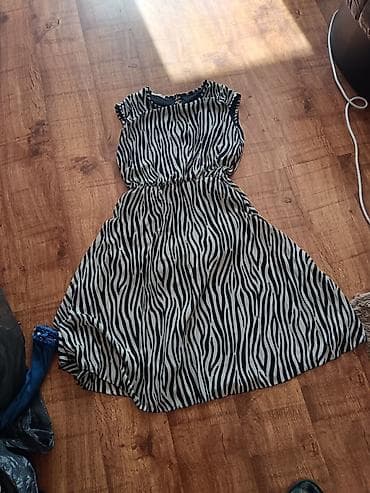 Ženske haljine – 2 modela 1) Haljina sa zebra printom - Crno-beli