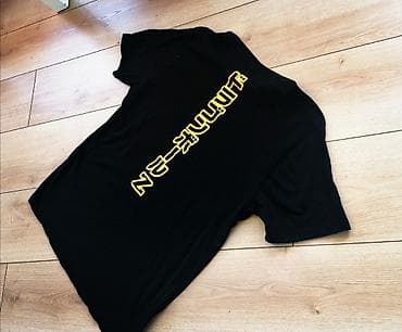 duks terranova m: Muška majica 
Savrsena 
Odgovara Vel L Xl 
Povoljno — 5