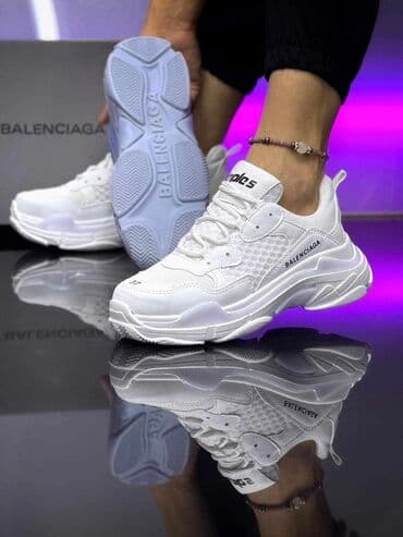 balenciaga triple s: Balenciaga, 37 — 2