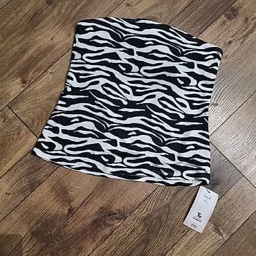 springfield majice zenske: Top majica vel.M-L nova - Model: bandeau/strapless - Kroj: slim fit — 4