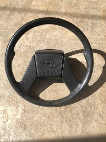 delovi za opel corsa c: Volan za Opel – originalni trokraki model - Proizvođač/marka: Opel — 1