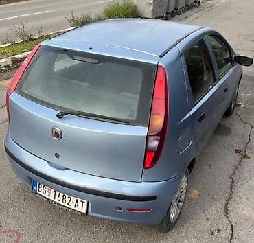 Voyah: Fiat Punto, 2009. godište, 5 vrata, svetloplava boja, registrovan do 7 — 2