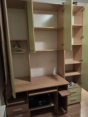 ormar puno drvo: Radni sto sa ormarom na prodaju — 3