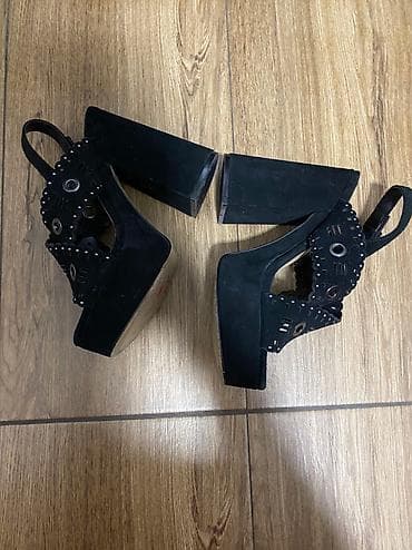 Bata sandale 39 broj udobne obuvene 2 x kao nove su uživo povoljno