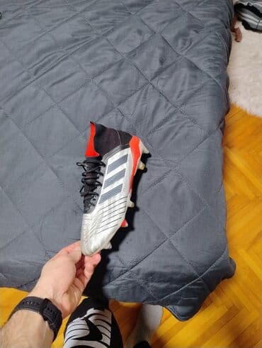 dva i po muskarca sa prevodom na srpski: Football boots, Adidas, size - 43 — 7