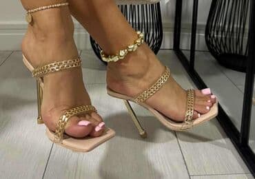 steve madden sandale sa cirkonima: Sandals, 39 — 1