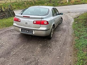 upaljač za auto: DELOVI ZA RENAULT LAGUNA 2.0DCI 2007. GOD. | Kompletan auto u — 2