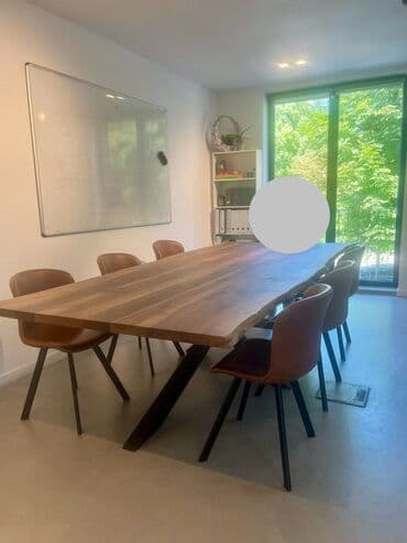 Shelves: Američki hrast STO Dimenzije 140x190 Stabilan, ocuvan i lep — 1