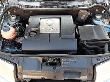 audi 100 2 mt: Volkswagen — 1