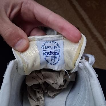 dobre patike: Adidas tenisice – klasični model sa tri pruge - Brend: adidas — 2