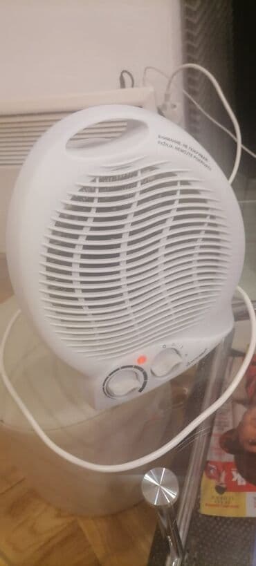 lusteri sa ventilatorom cijene: Grejalica duvaljka 2 brzine plus ventilator Sunchro 2000w kao nova je — 1