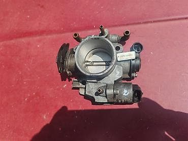 isparivac za sekvent plin: Klapna gasa Lada 21214 Niva 1.7i112 br.2. Polovno, ocuvano. Skinuto — 8