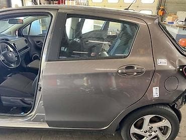 volan toyota yaris: VRATA ZADNJA LEVA ZA TOYOTA YARIS OD 2013. DO 2023. GOD. | Svi — 1