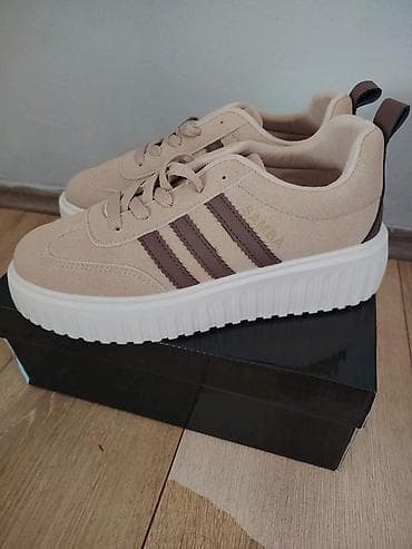 Sweatpants: Samba 
Dostupni br 37-41
 Cena 3800 dinara
💋 — 2