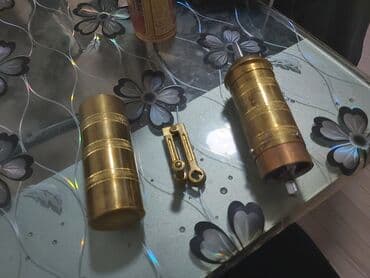 aparat za pastu: Stari mlin za kafu sa ruckicom,ispravan,stanje kao na slikama,licno — 2