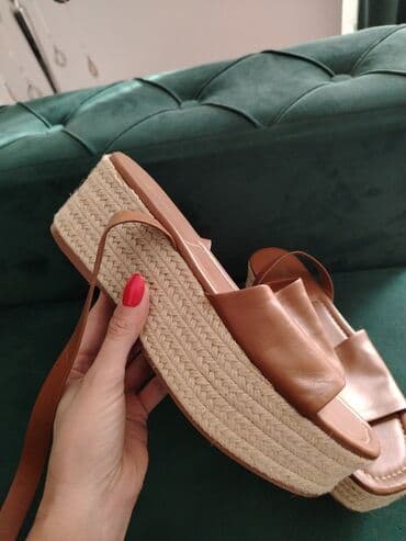 Ugg obuća: Sandale, Zara, 39 — 4