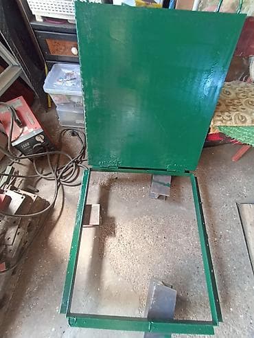 set metalac posuđe za bebe cena: Četvrtasti poklopac za šahte, od brodskog čeličnog lima debljine 5+1 — 2