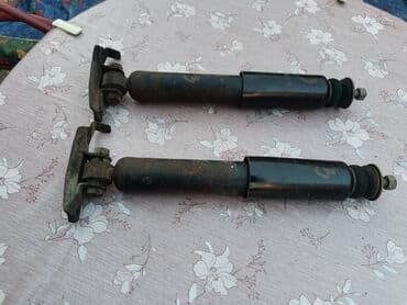 amortizer golf 7: Prednji amortizer Lada 7 Riva br.3. Polovno, kao novo. Malo bilo na — 4