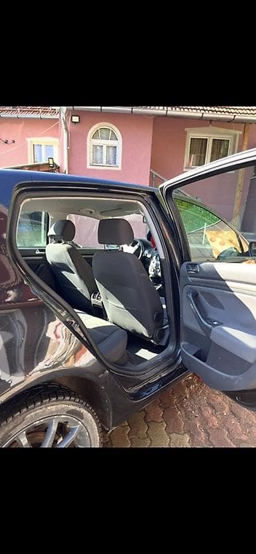 sto za crtanje kupujemprodajem: Volkswagen Golf V – hečbek, crna boja, 5 vrata. Glavne — 6