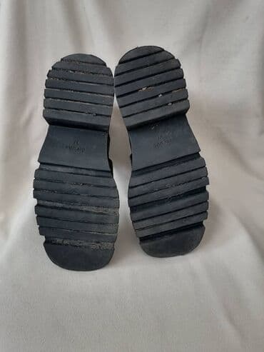 sljokicaste cizme: Gležnjače, Bershka, 37 — 8
