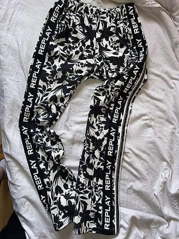 sorc farmerke: Replay ženska trenerka - Brend: Replay - Model: W8868A.000.71810 — 5