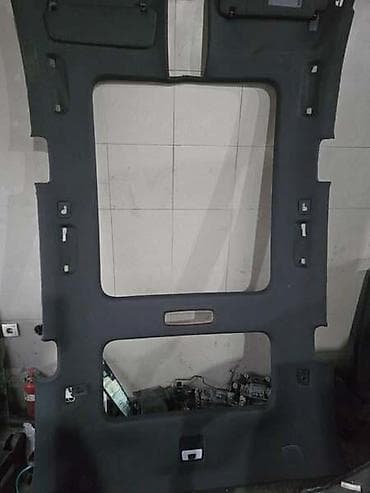 Delovi enterijera: NEBO PANORAMA ZA AUDI Q7 OD 2006. DO 2011. GOD. | Nebo crno s line — 1