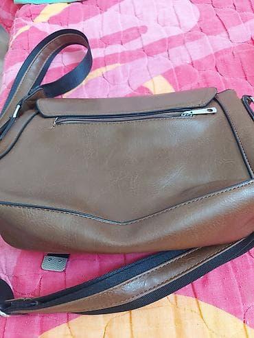 nine west torba za plazu: Ženska crossbody torba – braon - Materijal: eko koža, glatke teksture — 2
