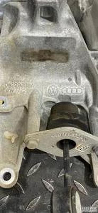 spaneri za vezivanje auta: AUDI Q5 80A 2018 NOSAC STOPA MOTORA 80A199308A 4M0199870AN | Audi a3 — 1