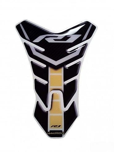 YAMAHA R1 - tank pad - 670 📌 Opis: Samolepljivi protektor za
