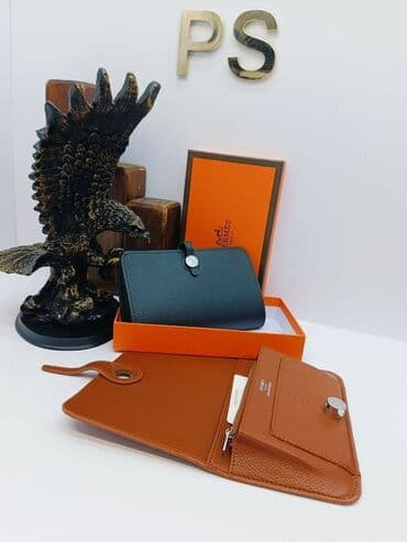 e cigarete beograd: Elegantna torbica, Materijal: Koža, Lakovana koža — 1