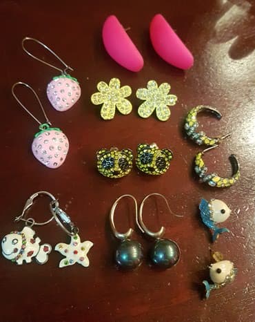 srebrne mindjuse zvezdice: Screwback earrings, Material: Stainless steel — 1
