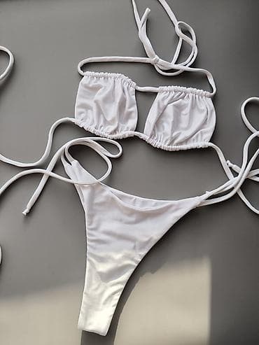 Beli ženski bikini set – 2 gornja dela + 2 donja dela - Boja: čista