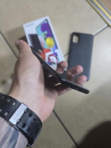 nikon d7500 cena: Samsung Galaxy A51 – komplet sa kutijom i zaštitnom maskom - Ekran — 2