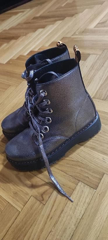 Papuče: Nove gleznjace 39br — 3