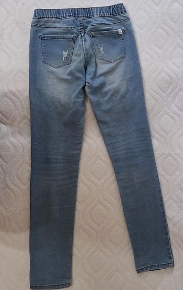 Farmerke: Ženske skinny farmerke sa elastičnim pojasom - Kroj: uske (skinny) — 2