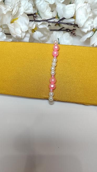 dzepni sat cena: Narukvica sa perlama – ručno nizane perle u kombinaciji belih “biser” — 4