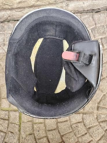lovacka oprema kikinda: Kaciga, Nema kais.Crna zaštitna kaciga za bicikl/rolere/skate - Tvrda — 3