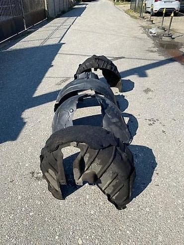maglenke za auto: POTKRILO ZA AUDI A4 - 8W0821172A | Potkrila za Audi A4 B9 Original — 1
