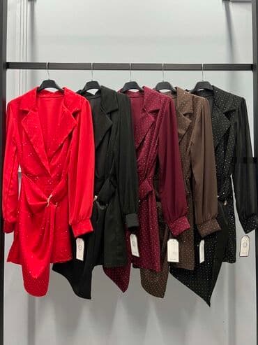 ramax zenska odeca: 🔥Elegantna ženska mini haljina na tufnice sa preklopom

🔥2600 — 5