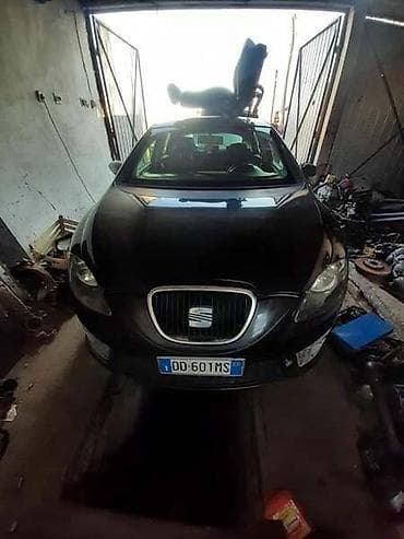 voz za crtanje: SEAT LEON FR - KOMPLETAN AUTO U DELOVIMA | Komplet auto u delovima — 2